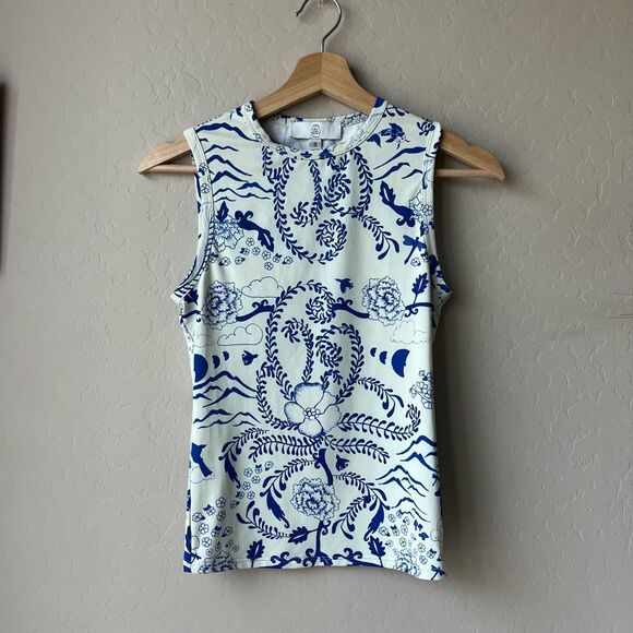 Dauphinette Tops - Dauphinette White Blue Porcelain Floral Print Sleeveless Tank Top Size Small